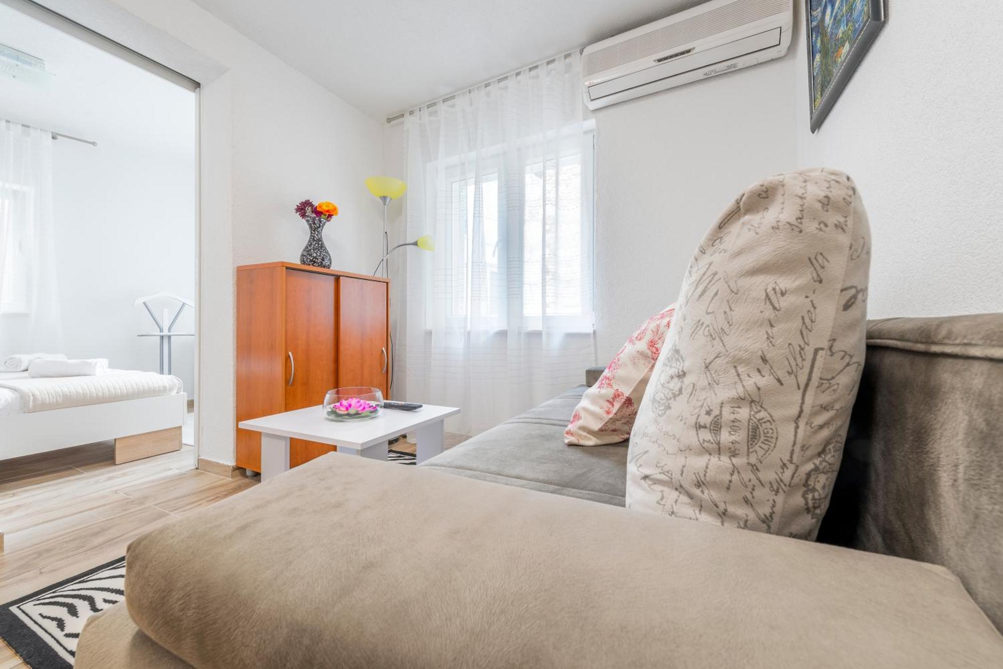 Apartments Roma Baska Voda Ngoại thất bức ảnh