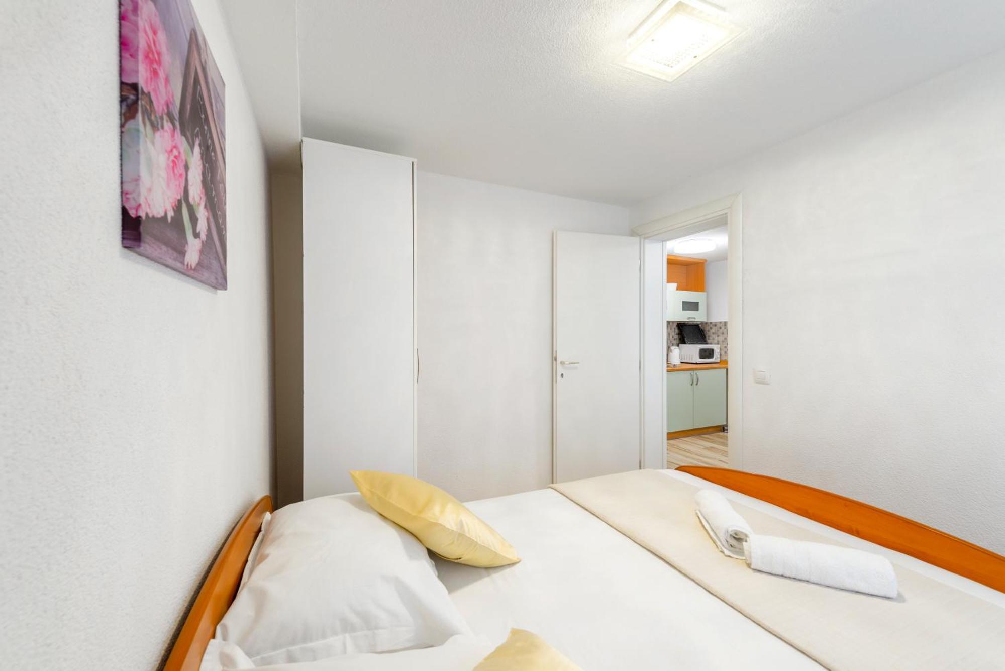 Apartments Roma Baska Voda Ngoại thất bức ảnh