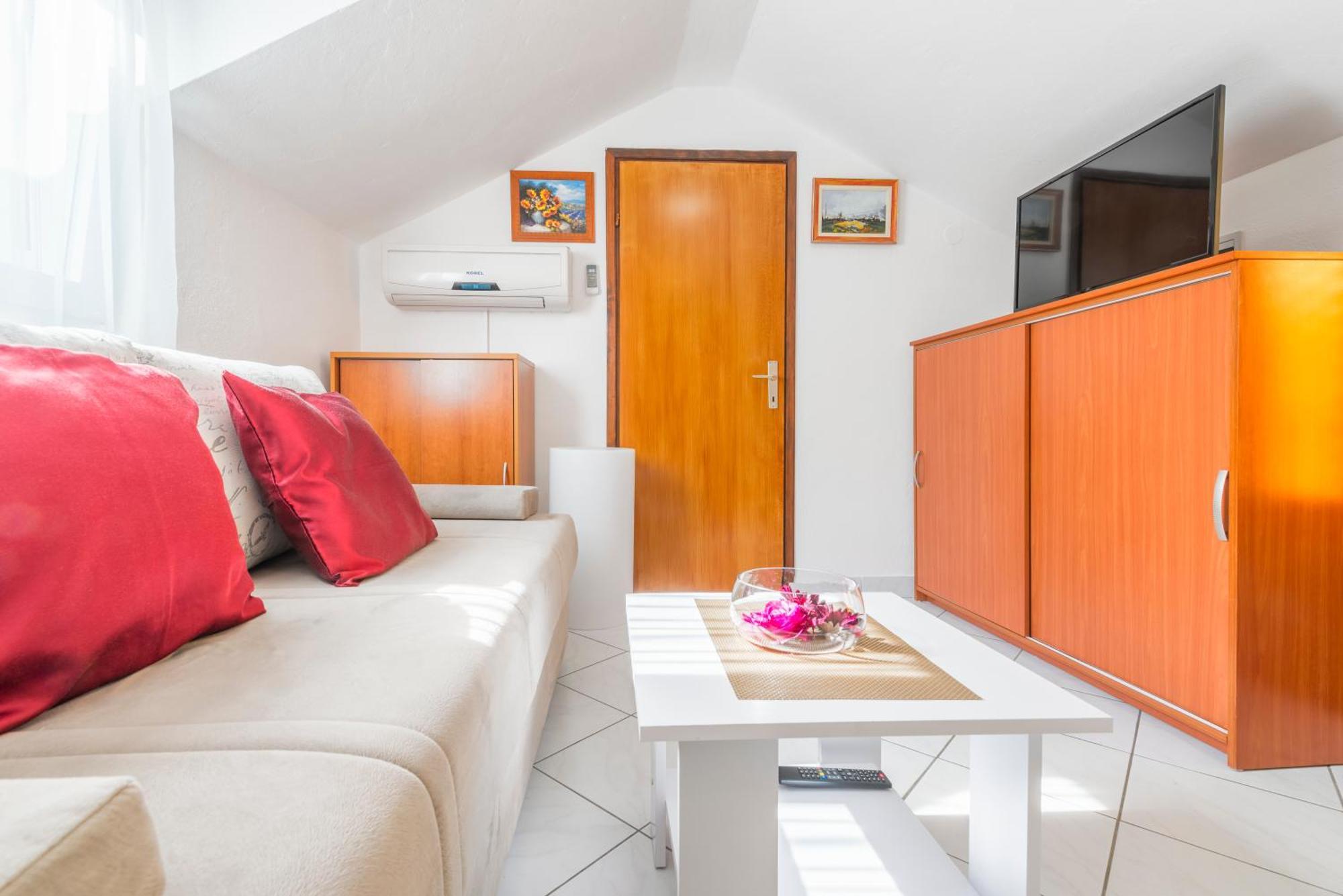 Apartments Roma Baska Voda Ngoại thất bức ảnh