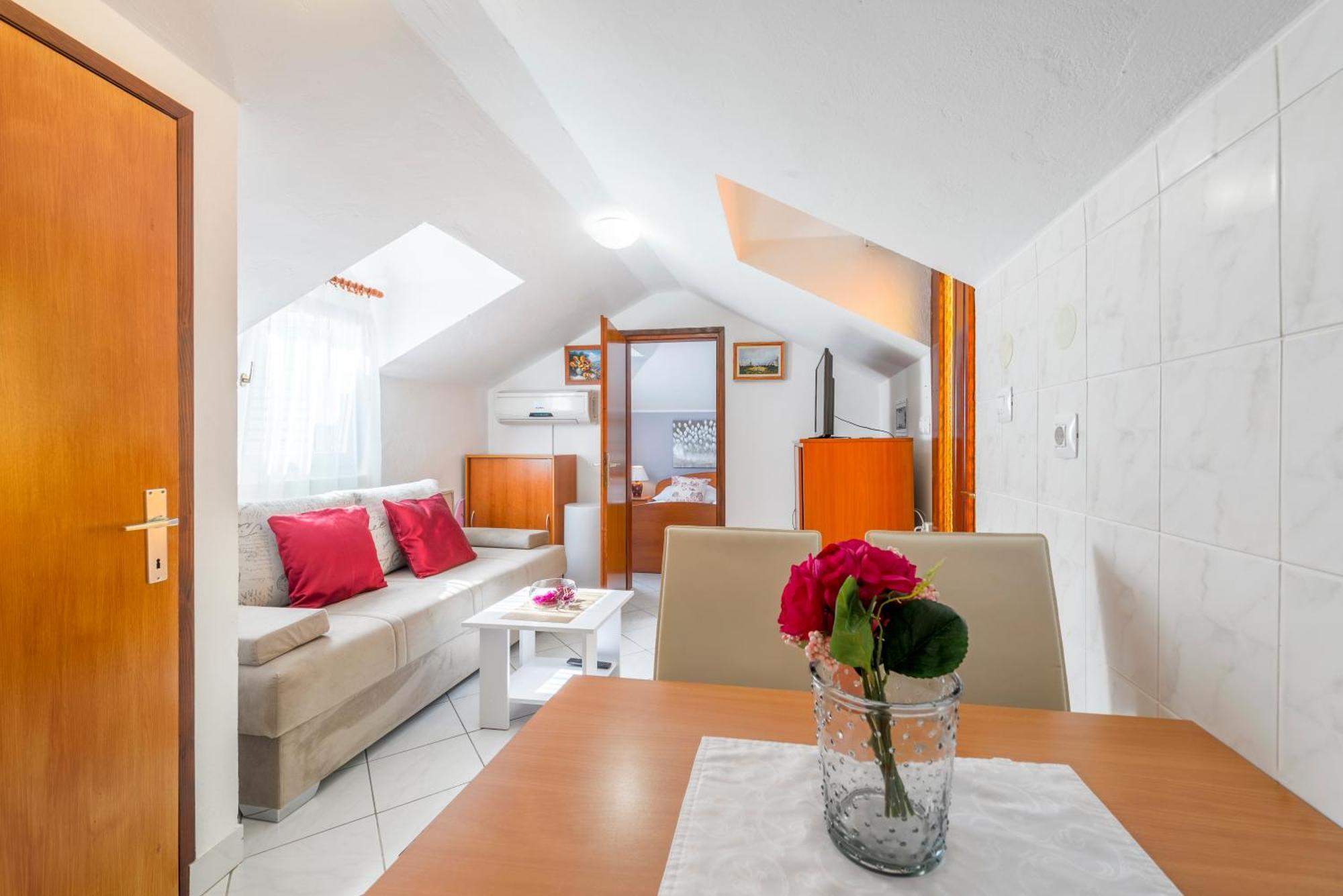 Apartments Roma Baska Voda Ngoại thất bức ảnh